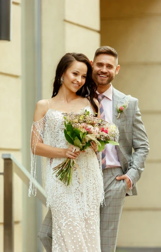 Wedding Couple Stairs